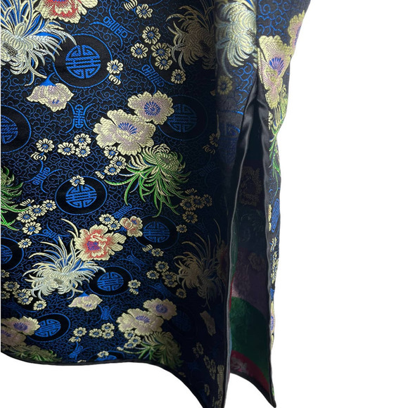 Elegant Chinese Evening Dress - Picture 3 of 8